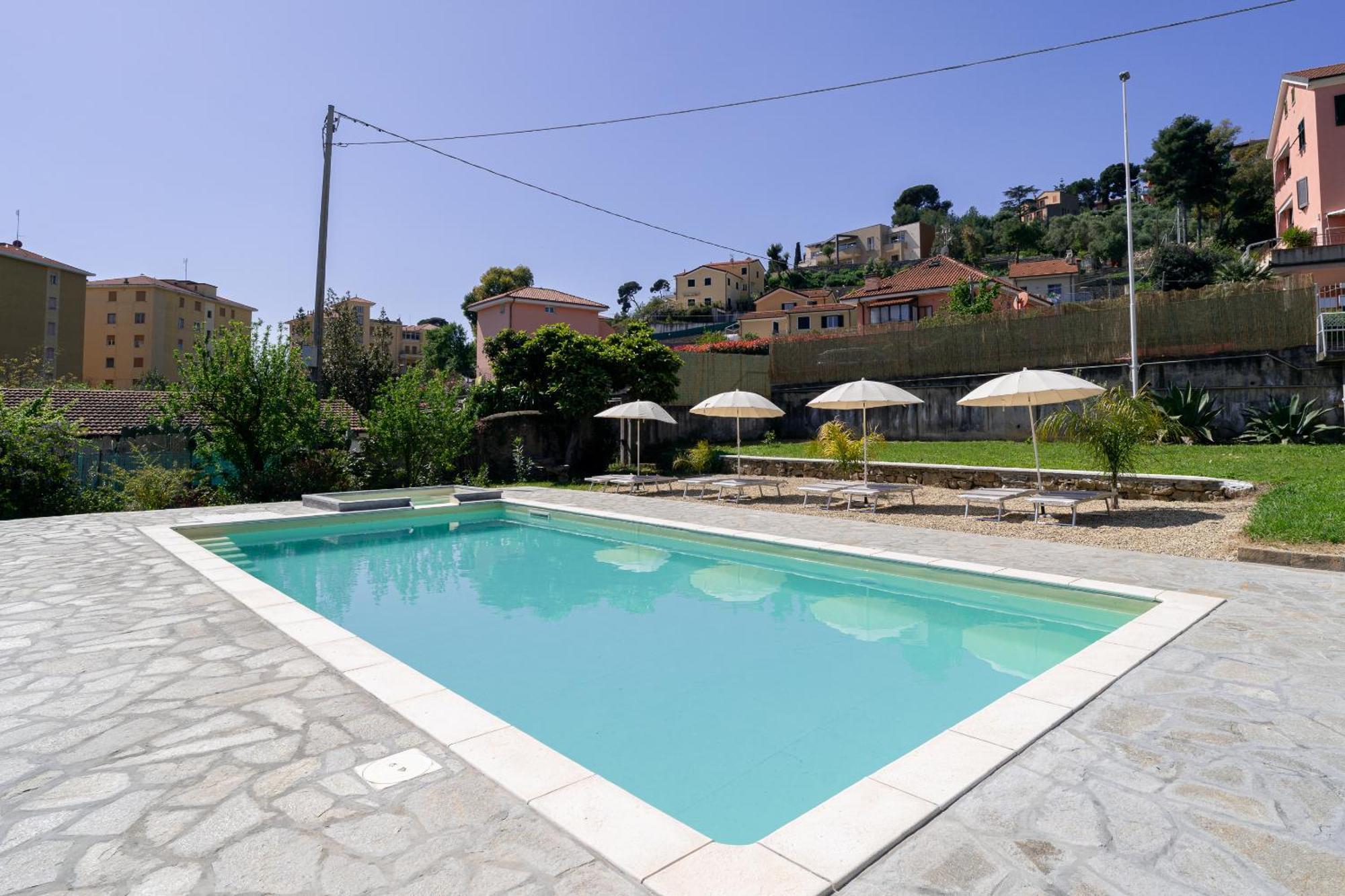 Il Gattino Di Porto - Apt 1 - Monolocale Veranda Piscina 因佩里亚 外观 照片