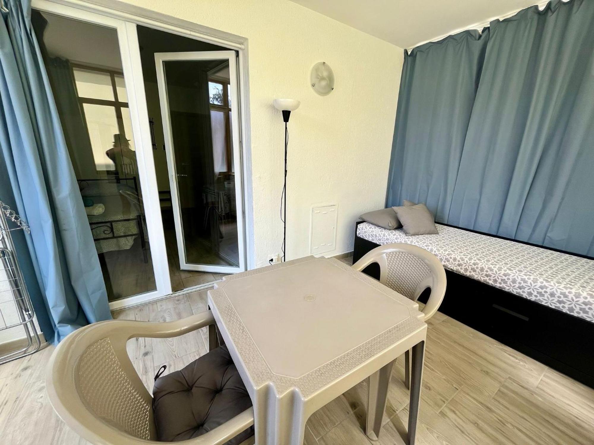Il Gattino Di Porto - Apt 1 - Monolocale Veranda Piscina 因佩里亚 外观 照片